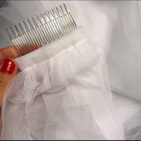 Cathedral Veil white only - Picture 4 of 5